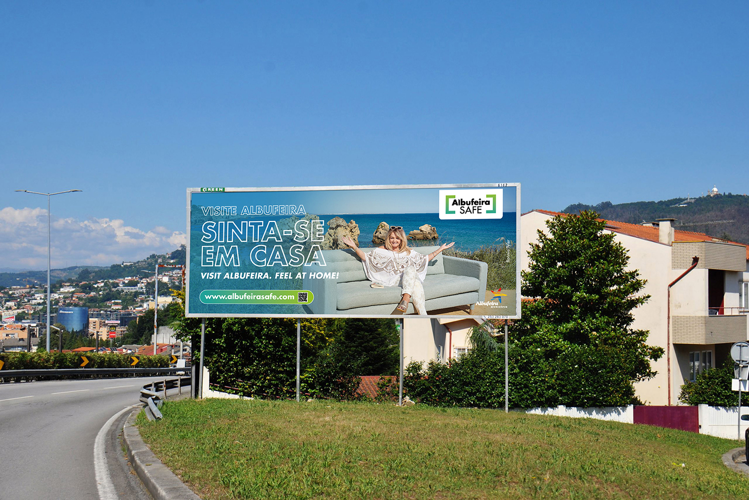 AlbufeirasafeOutdoor8x3-Mockup-04-01
